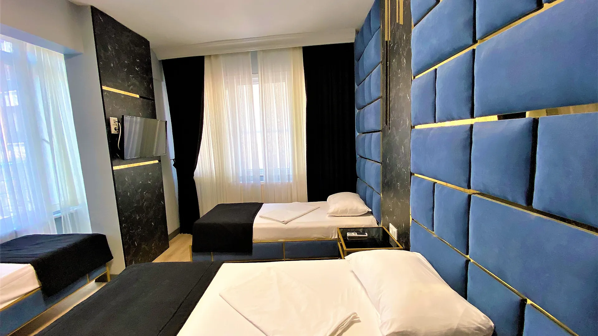 Orange Airport Hotel Стамбул