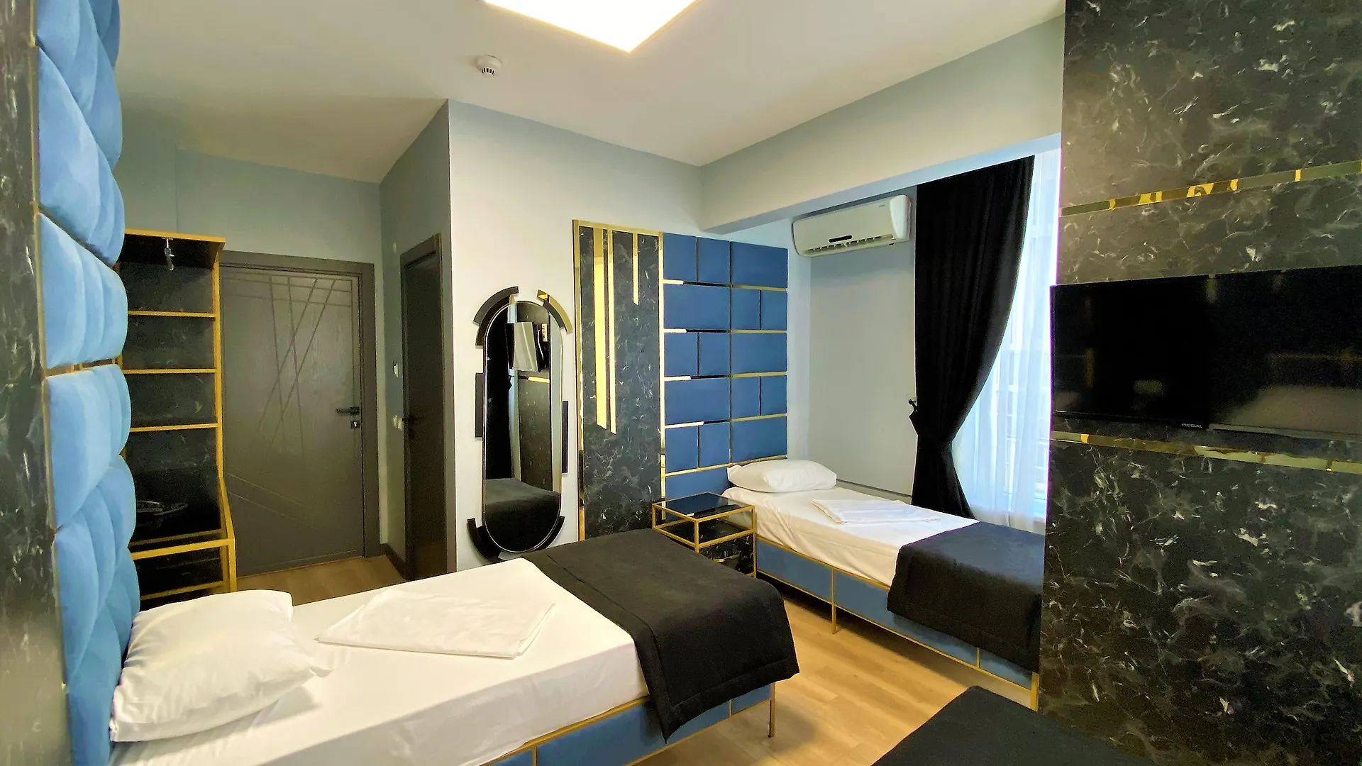 Orange Airport Hotel Стамбул