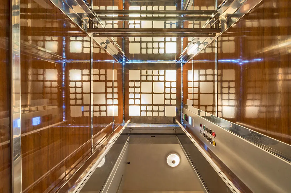 Orange Airport Hotel  Стамбул